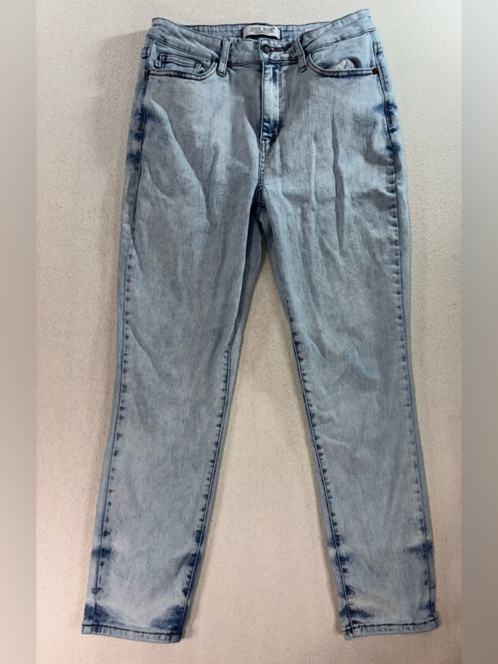 Judy Blue Light Wash High-Rise Straight Jeans - Picture 2 of 6